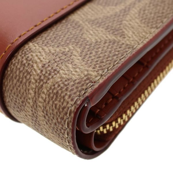 coach cd716 wallet accessories included