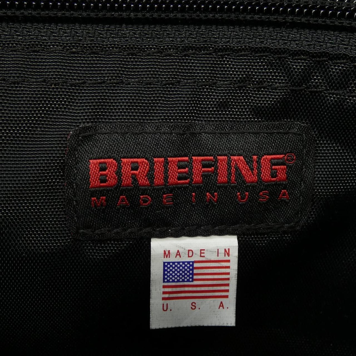 briefing handbag accessories included