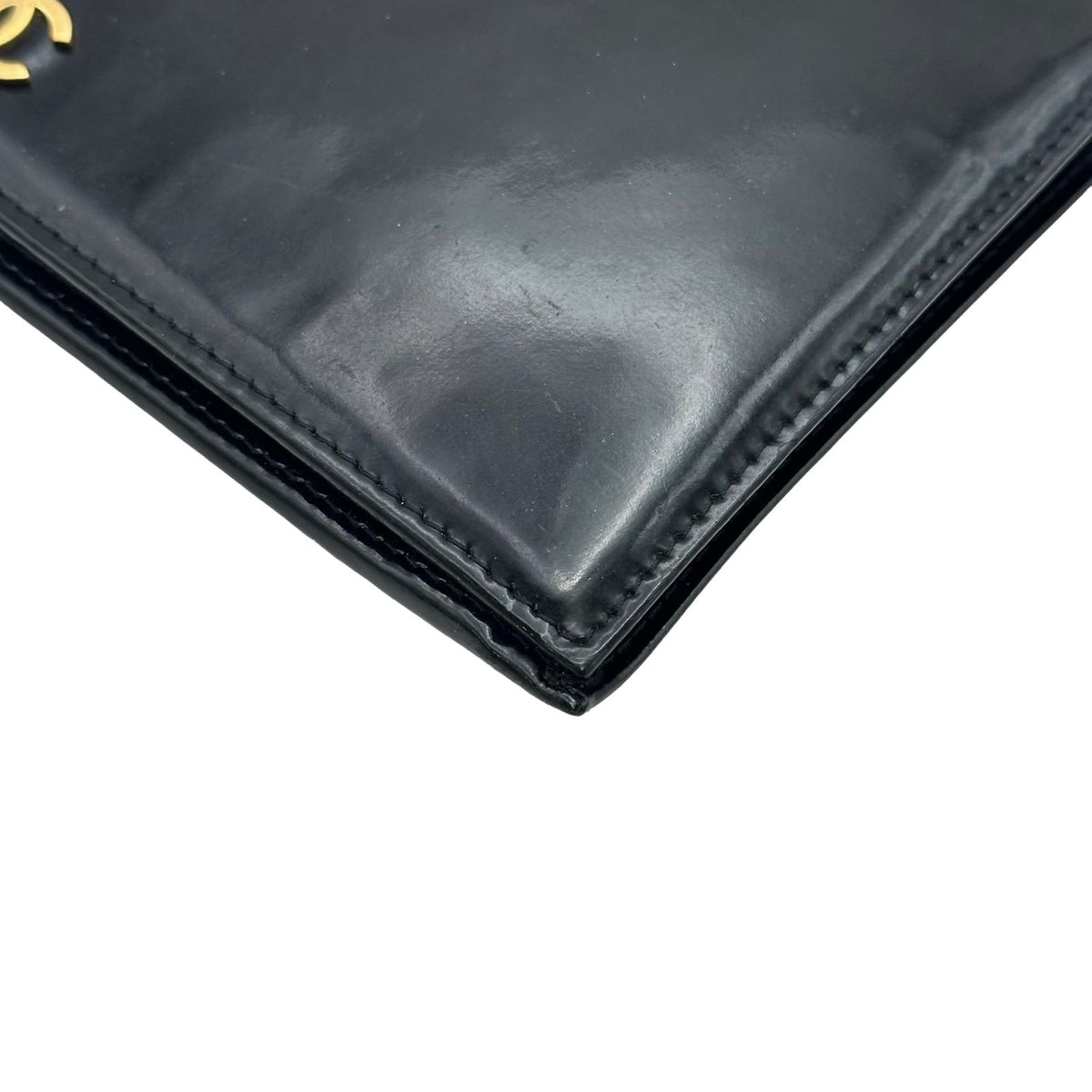 chanel wallet interior details