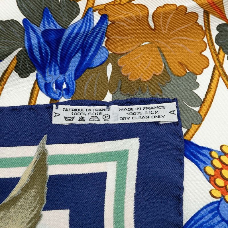 hermes scarf functional details