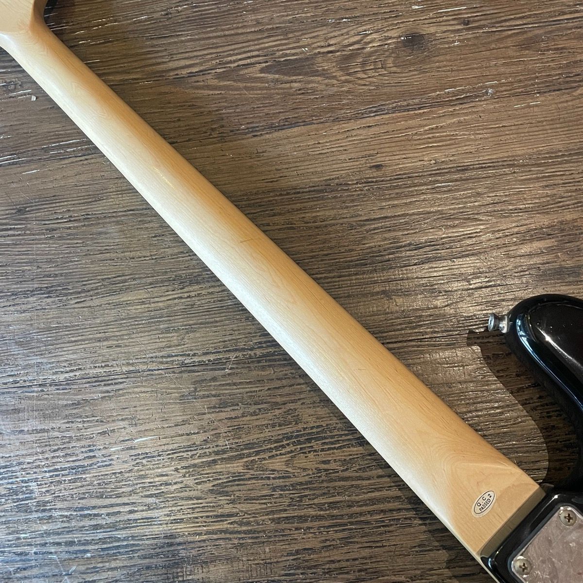 photogenic jb-240 bass guitar interior details