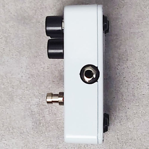 grey guitar effector accessories included