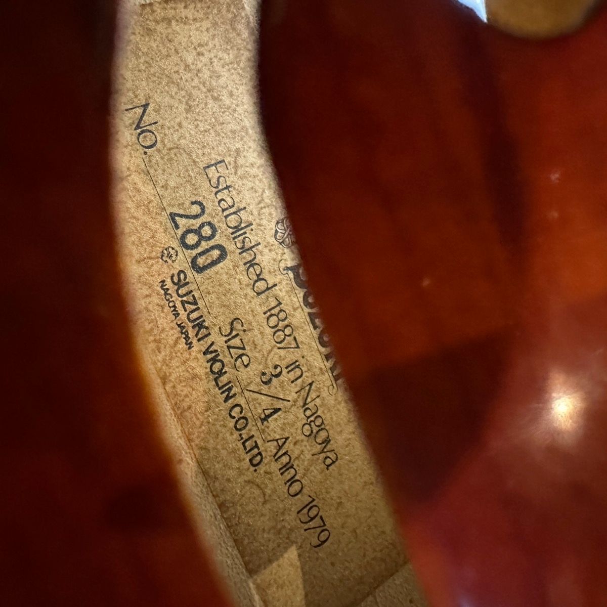 suzuki no.280 string instrument side view
