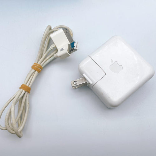 apple a1040 digital audio player rear view