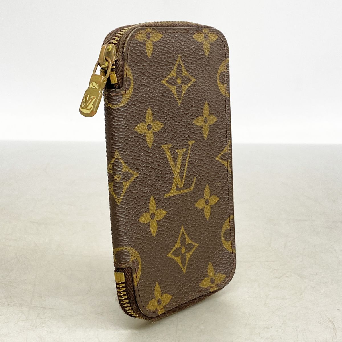 Louis Vuitton M62610 Key Case