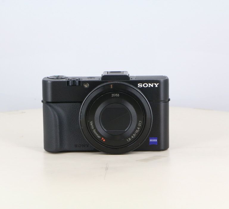 Sony DSC-RX100M2 Compact Digital Camera
