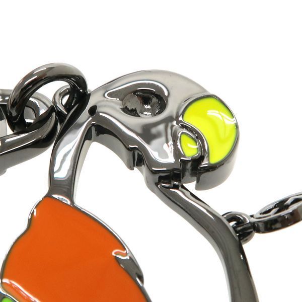 gucci keychain accessories included
