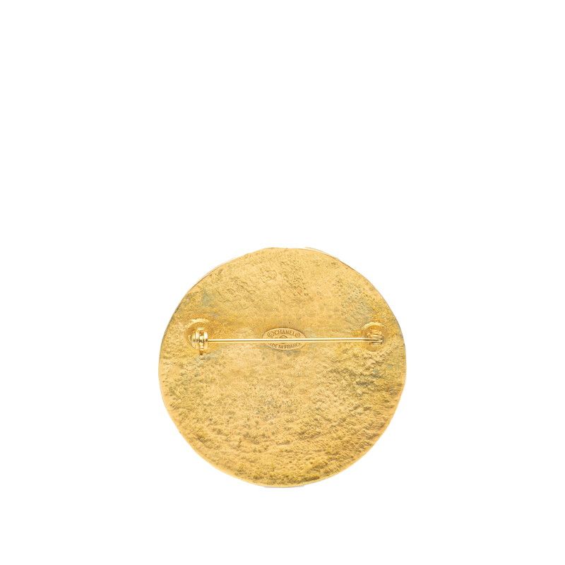 chanel brooch front view