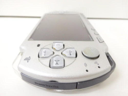 sony psp-2000 handheld console interior details