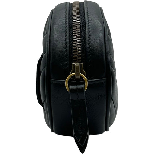 gucci shoulder bag front view