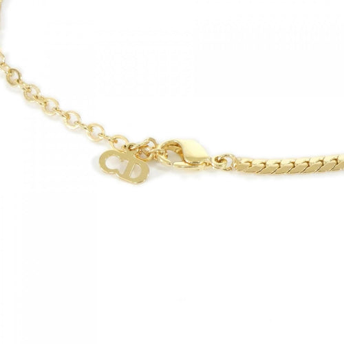 christian dior necklace side view