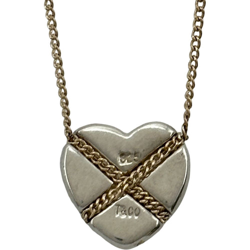 necklace rear view