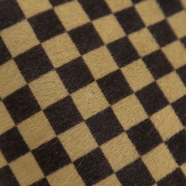 louis vuitton m92132 pouch / clutch accessories included