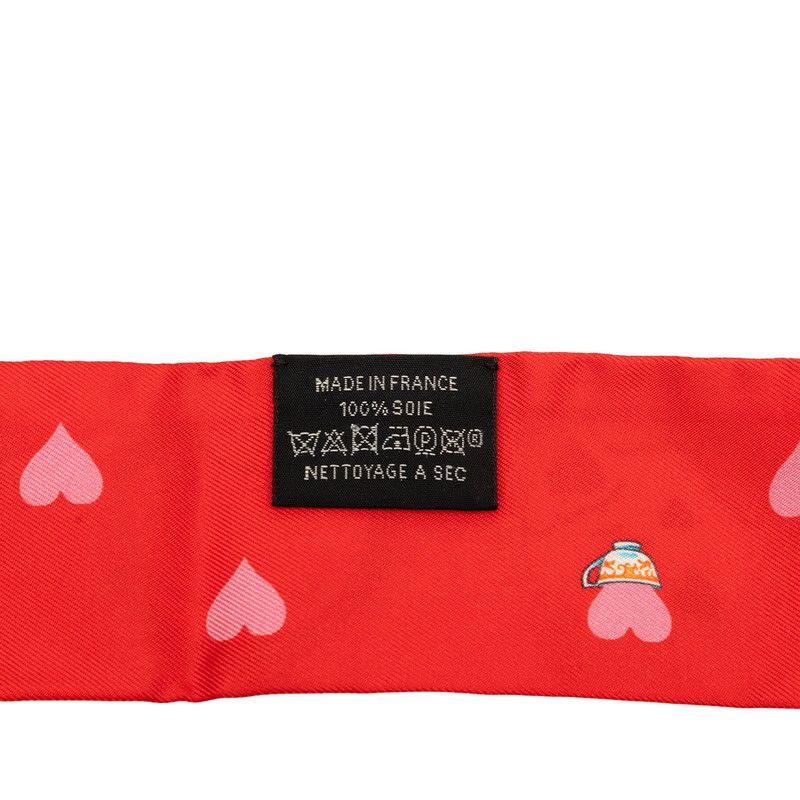 hermes scarf accessories included