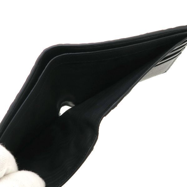 ferragamo wallet side view