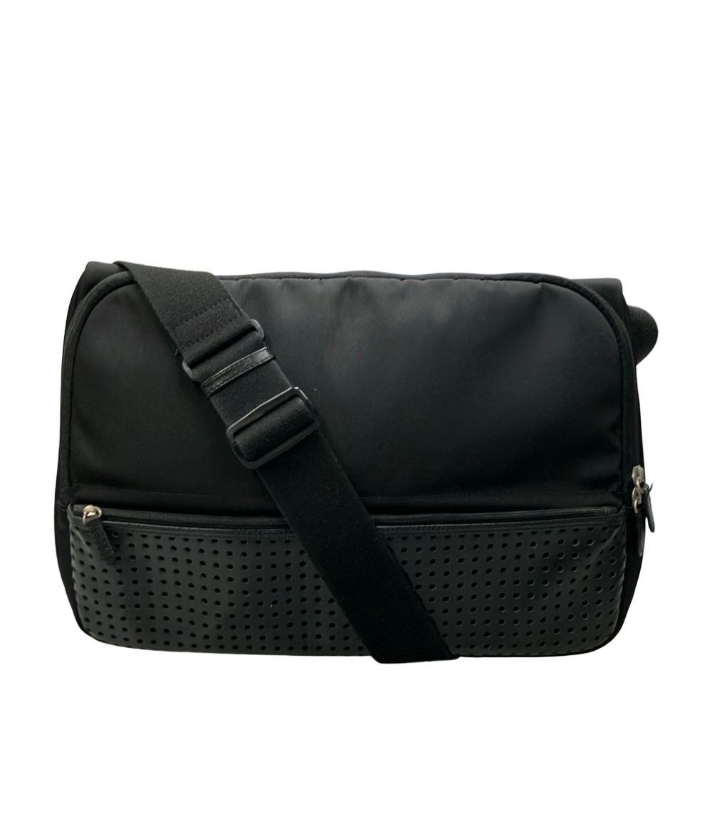 Super Consumer Shoulder Bag