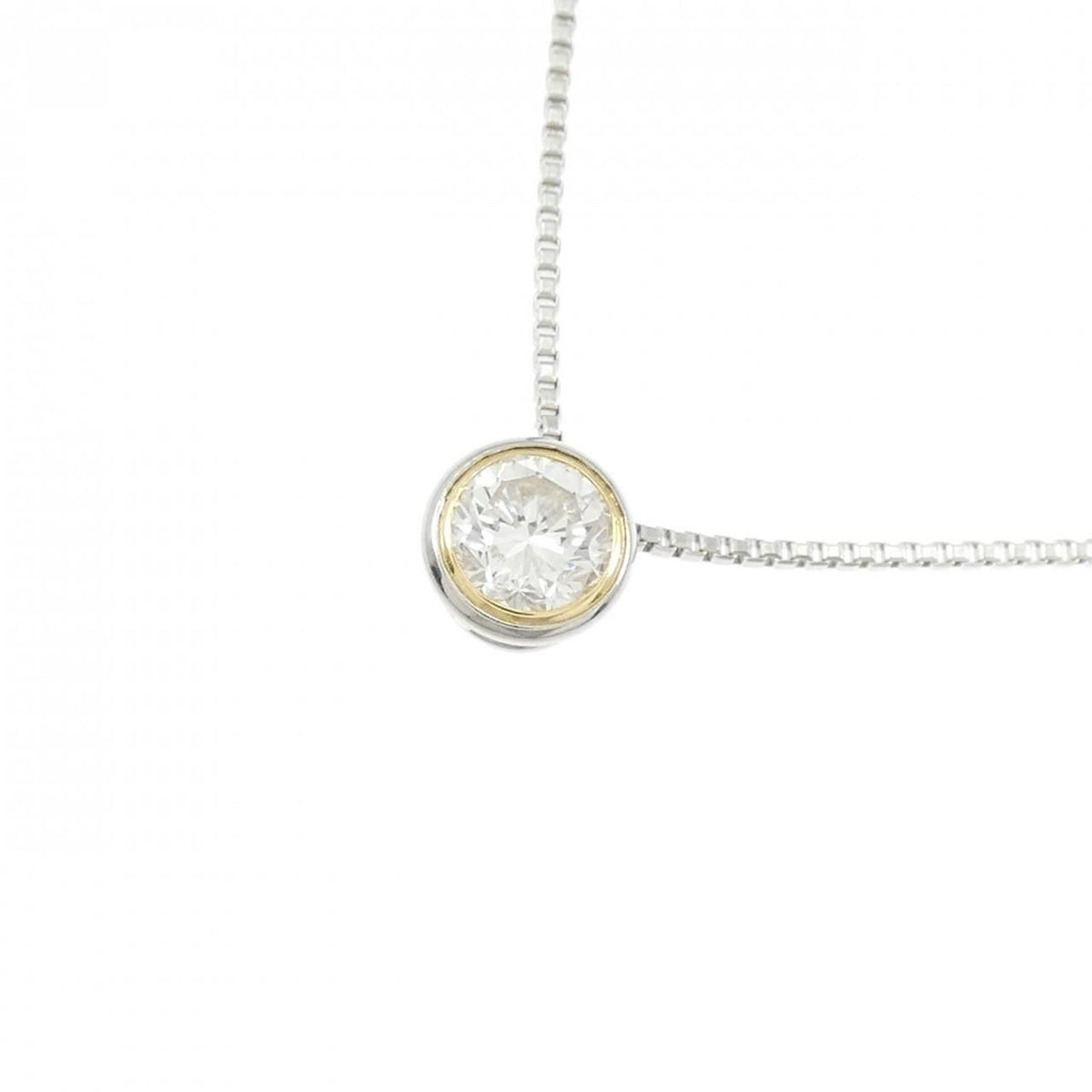 necklace rear view