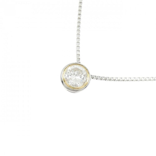 necklace rear view
