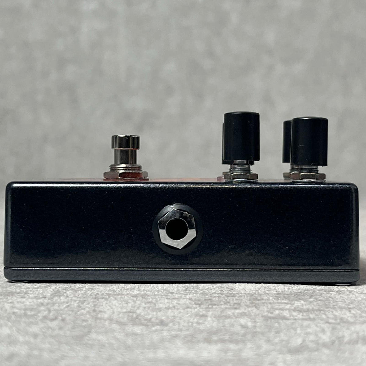 guitar effector rear view