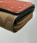 coach c3323 beige wallet interior details