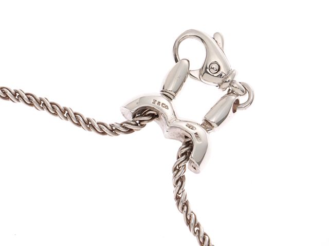 necklace rear view