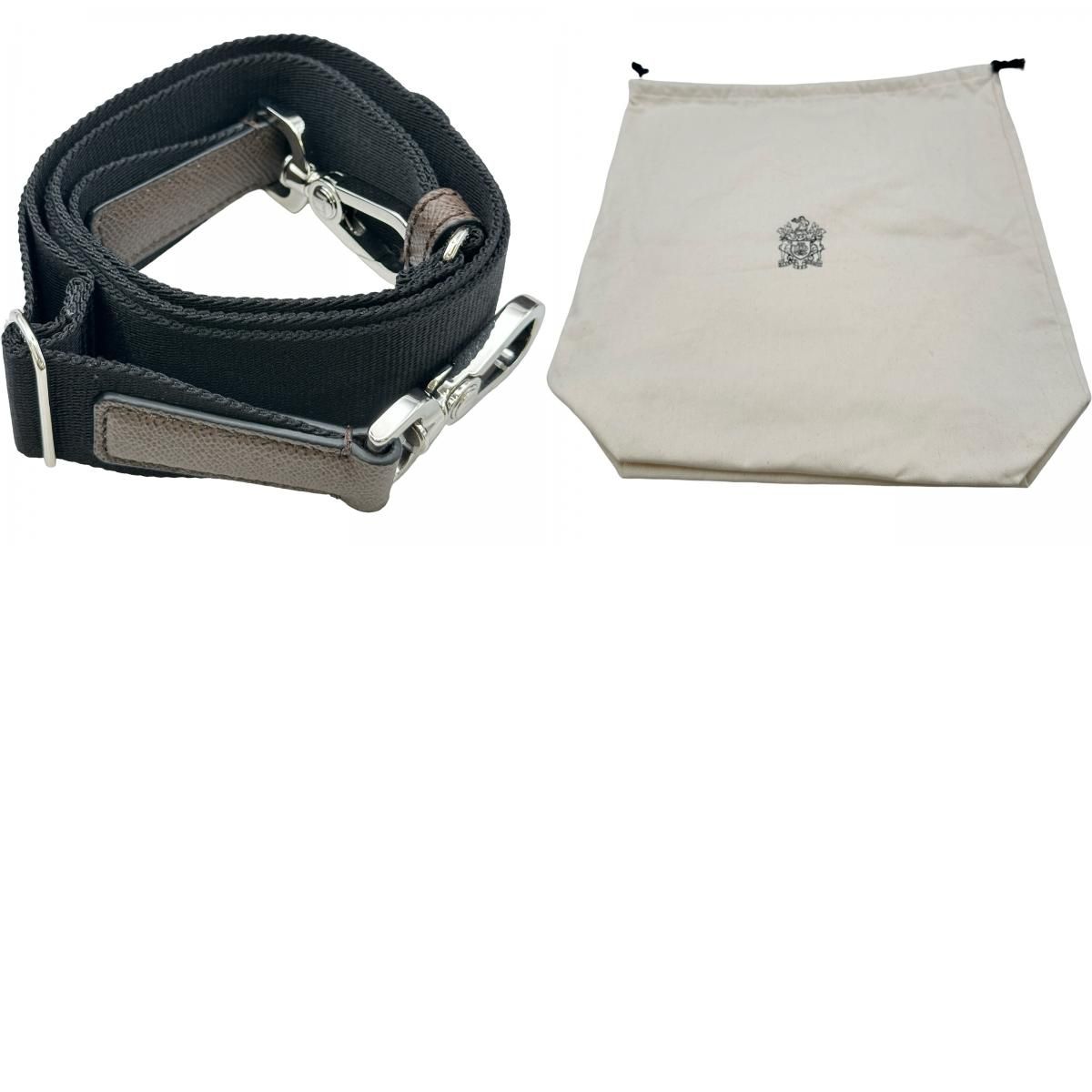 dunhill du24r3823ap212 shoulder bag markings and labels