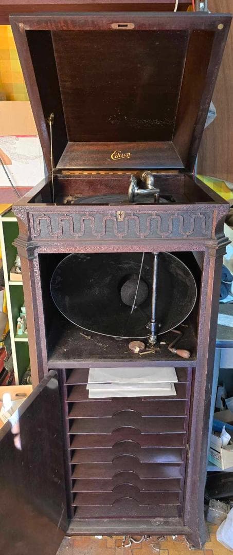 Record Player Body No 3