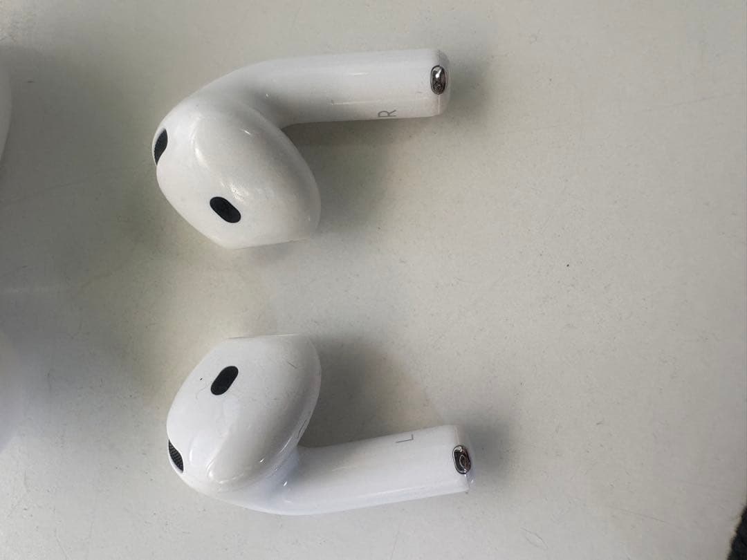 Airpods Body
